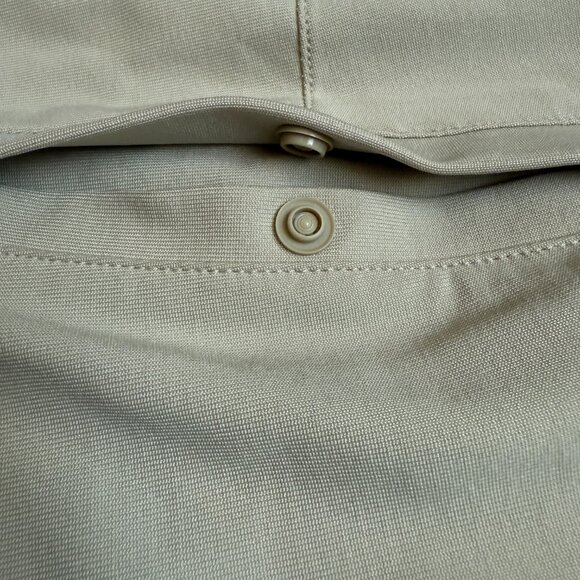 Lululemon Commission Classic-Fit Short 9" Warpstreme in Trench - Picture 7 of 11